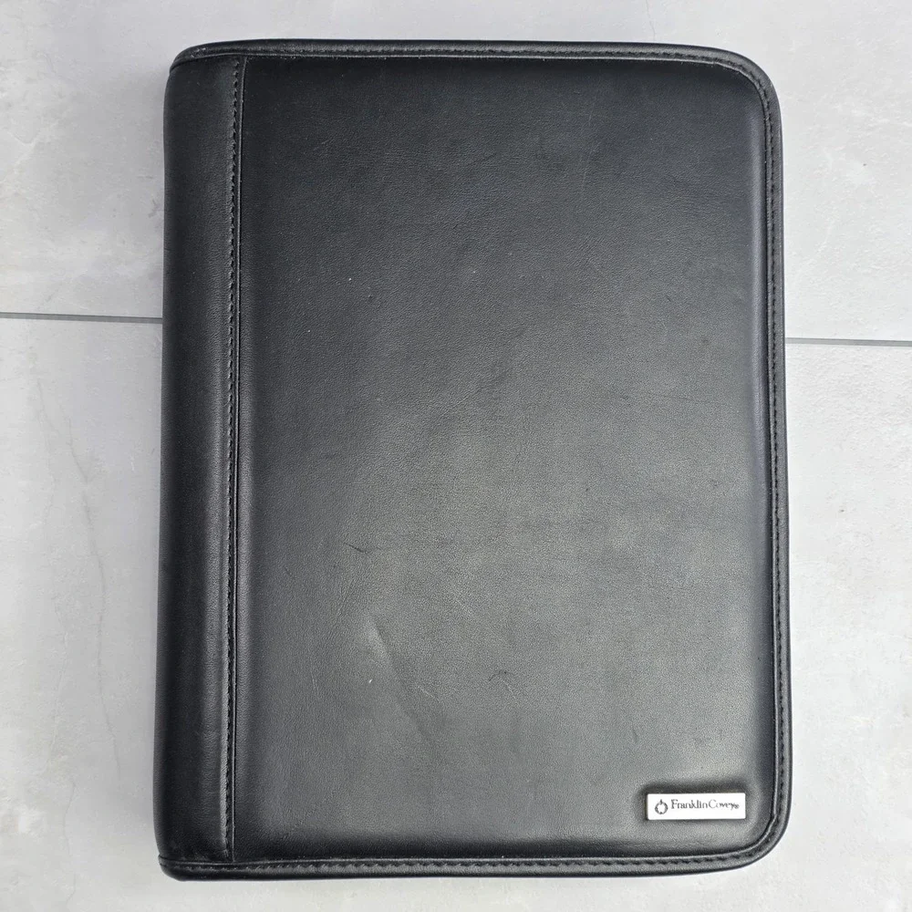Franklin Covey Zip Around Classic Planner 7 Ring 10 x 8